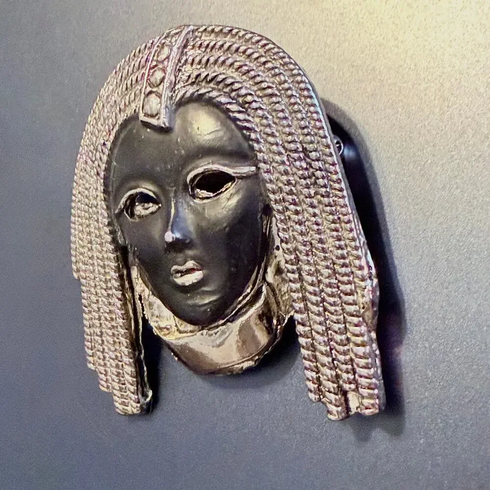 Silver Tone Black Enamel Egyptian Pharoah Style Brooch - Picture 3 of 6